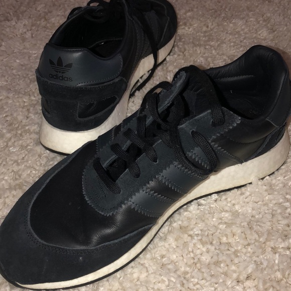 adidas iniki leather